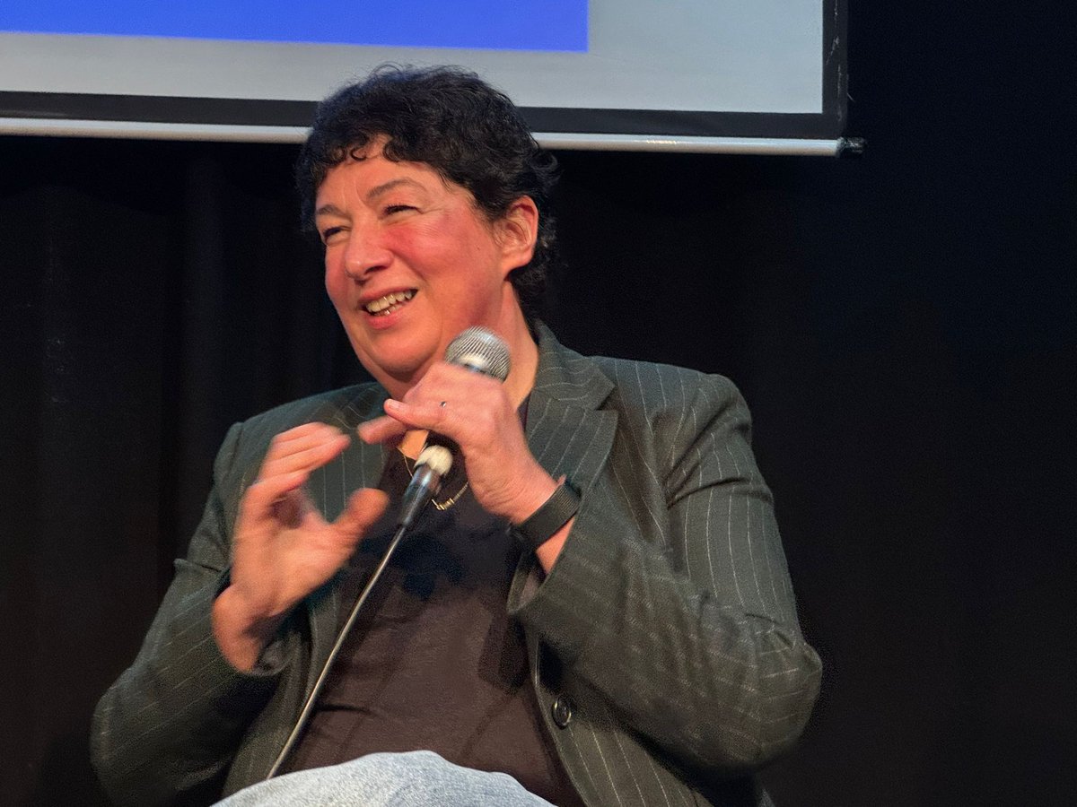 Thank you <a href="/elizabethbuchan/">Elizabeth Buchan</a> Oyinkan Braithwaite <a href="/Joannechocolat/">Joanne Harris</a> Michele Roberts <a href="/TimTateBooks/">Tim Tate</a> and <a href="/gavinesler/">Gavin Esler</a> and the tremendous CBF team!