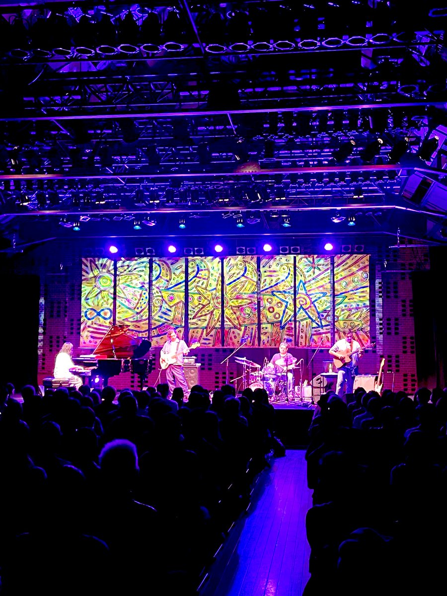 横濱ジャズプロムナード2025
赤レンガ倉庫1号館3階ホールライブ
終了です！
お越しの皆様、実行委員の皆様、スタッフの皆様、ありがとうございました。
久しぶりに赤レンガで音出せて感無量でした。
マッチョめなロングセット楽しかったです。
またよろしくお願いします！