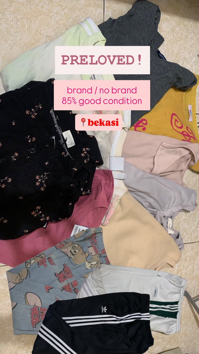 gaisseuu's tweet photo. hi semuanyaaa! aku mau preloved baju baju &amp; celana celana akuu ini beberapa banyak yang aku baru pake 1-2x ada yangg belum perna aku pake jugaa 🥹🤏🏻 condinya 85% baguss yaahh, cek alt kalo mau liat hargaa

tags 
preloved baju training baju running jeans sweater dress kaos croptop https://t.co/DRfj6la1ZG