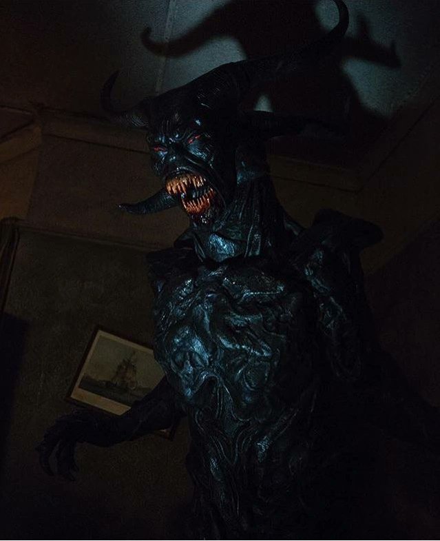 Dire qu'au lieu de cette sinistre Nonne (qui est tout de même cool), on aurait pu avoir ce Démon incroyable en guise de Valak dans Conjuring 2 ! ça m'empêche de dormir...
