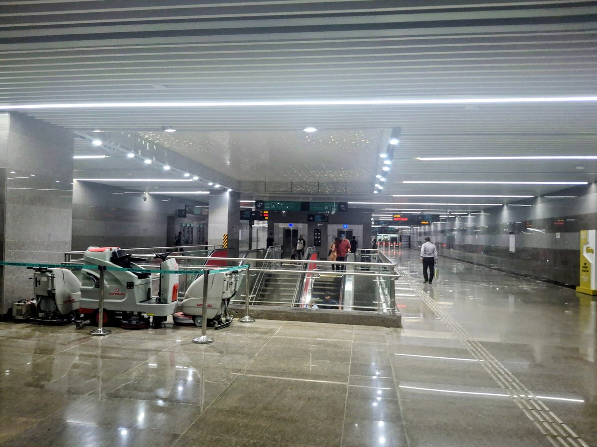 Mumbai Metro Line 3 Aqua CSMT Station