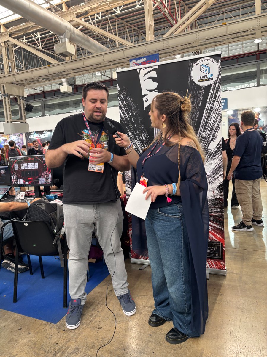 TwistedHouseDev's tweet image. This is #HellHoldem 🔥😈 
@pjnosolorol dives into the game’s mechanics with Inés Castaño for @game_levelup 🎮