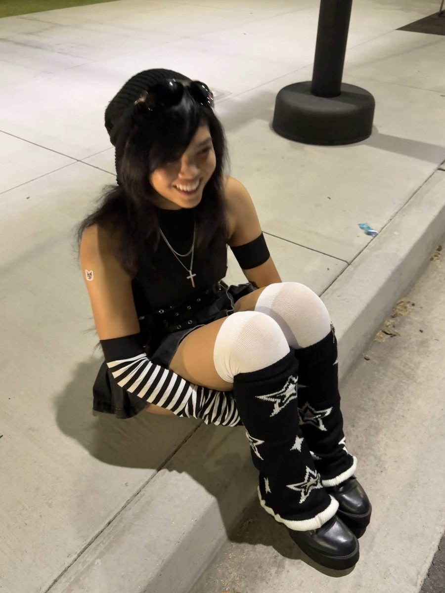 m0rikou's tweet photo. Mission accomplished fellas. Went to NITEHARTS, now you’ll never see me again. https://t.co/9U77vfSZ39