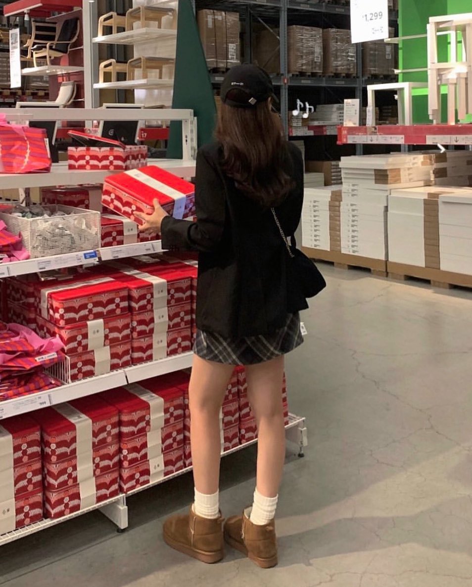 𝒴 tweet media