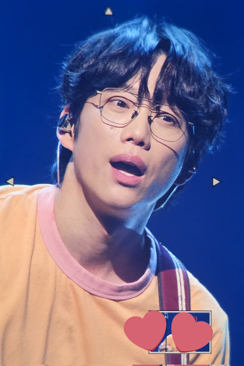 251012 더모먼트 라이브 온 멜론 #프리뷰

😮😮

#10CM #십센치 #권정열