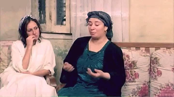 ما هو برضو مضغوط من الشغل ومحتاج حد يدلعوا يا نوسه😂😁