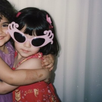 لي صاحب خذني بزينه
 عن كل مزيون ورعبوب
       ❣️❣️