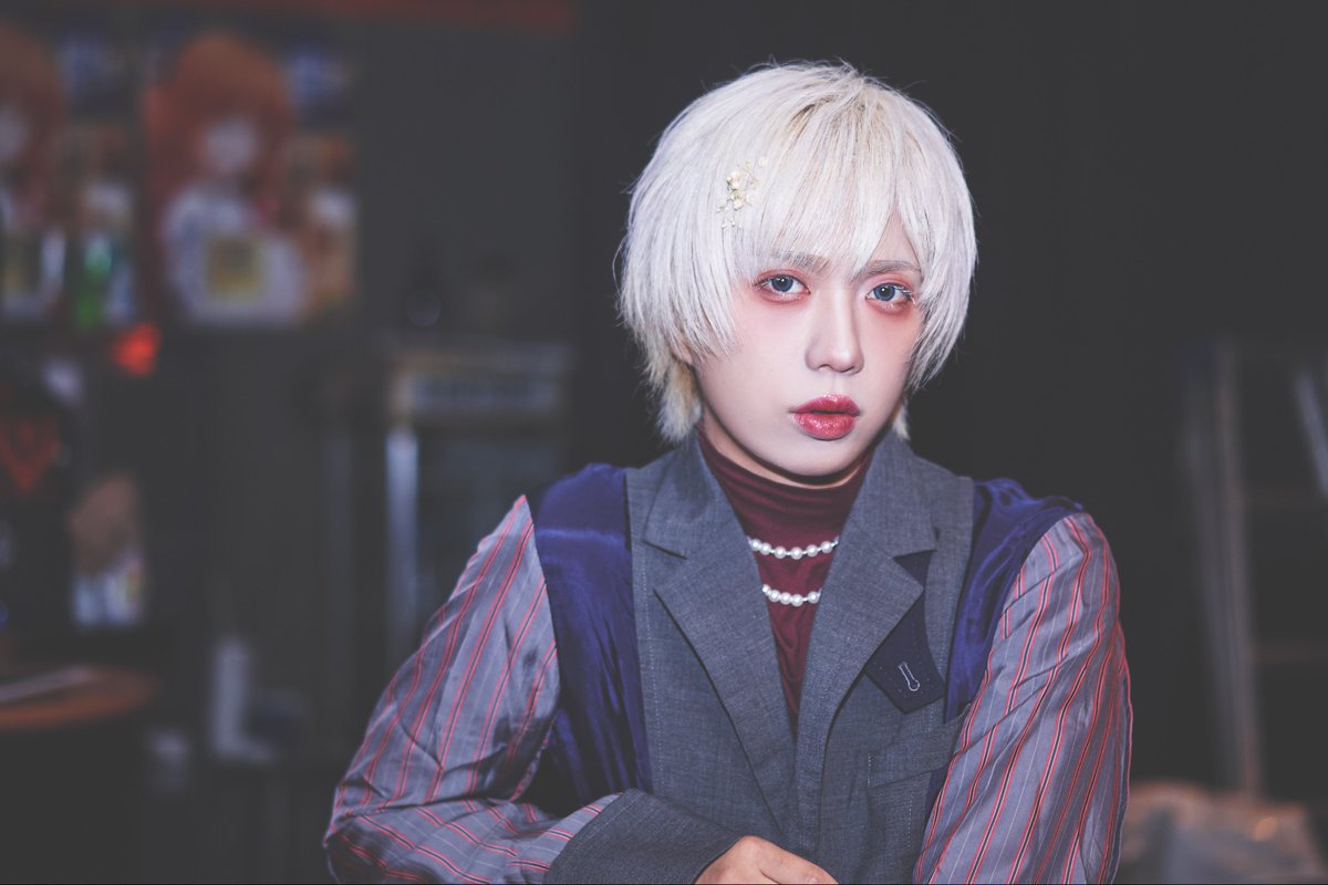 official_u_sana's tweet photo. 15周年ワンマン先行受付中🪼
毎日ポストうるさくてすみません。でもまだ知らない人にも届いてほしい。
ユナイトは来年3.29に15周年になります🫧　
いろんな歴史の中で、まだまだ楽しんでバンドやれています。しかもまだまだ楽しくなれそうです。

10/13まで🫧
https://t.co/Ky8W2TjOWD https://t.co/C2AtvHOjH2