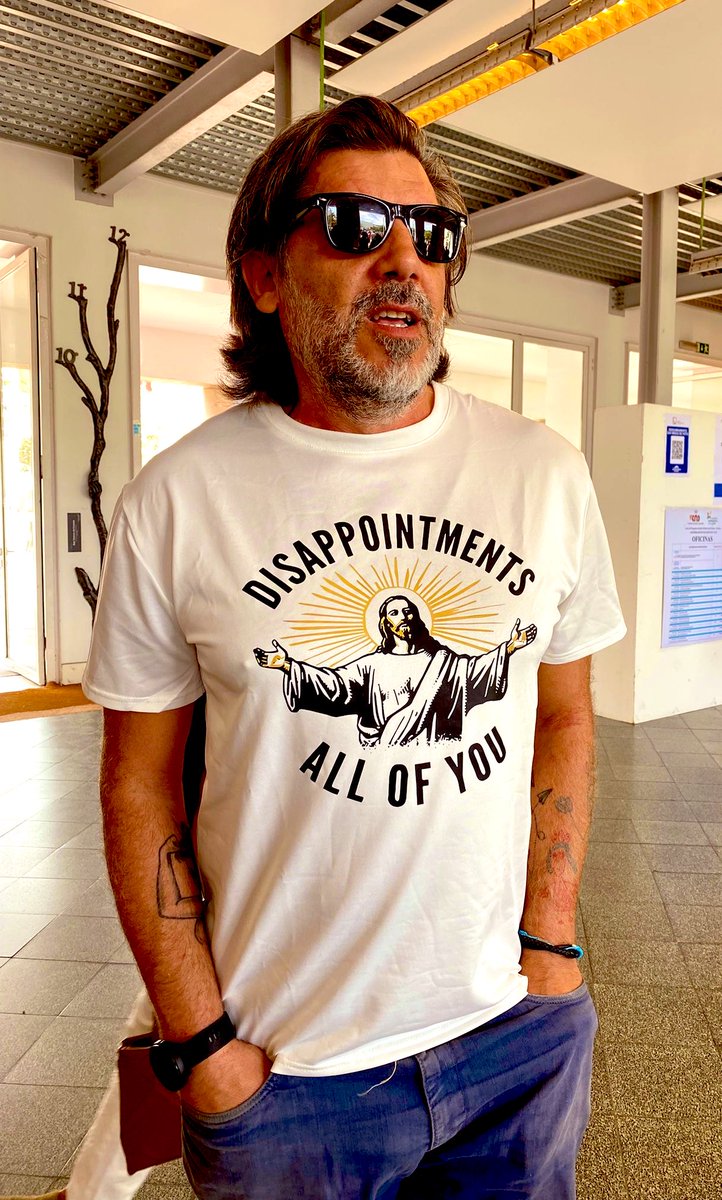 Outfit the voto!
(Vão votar!!)