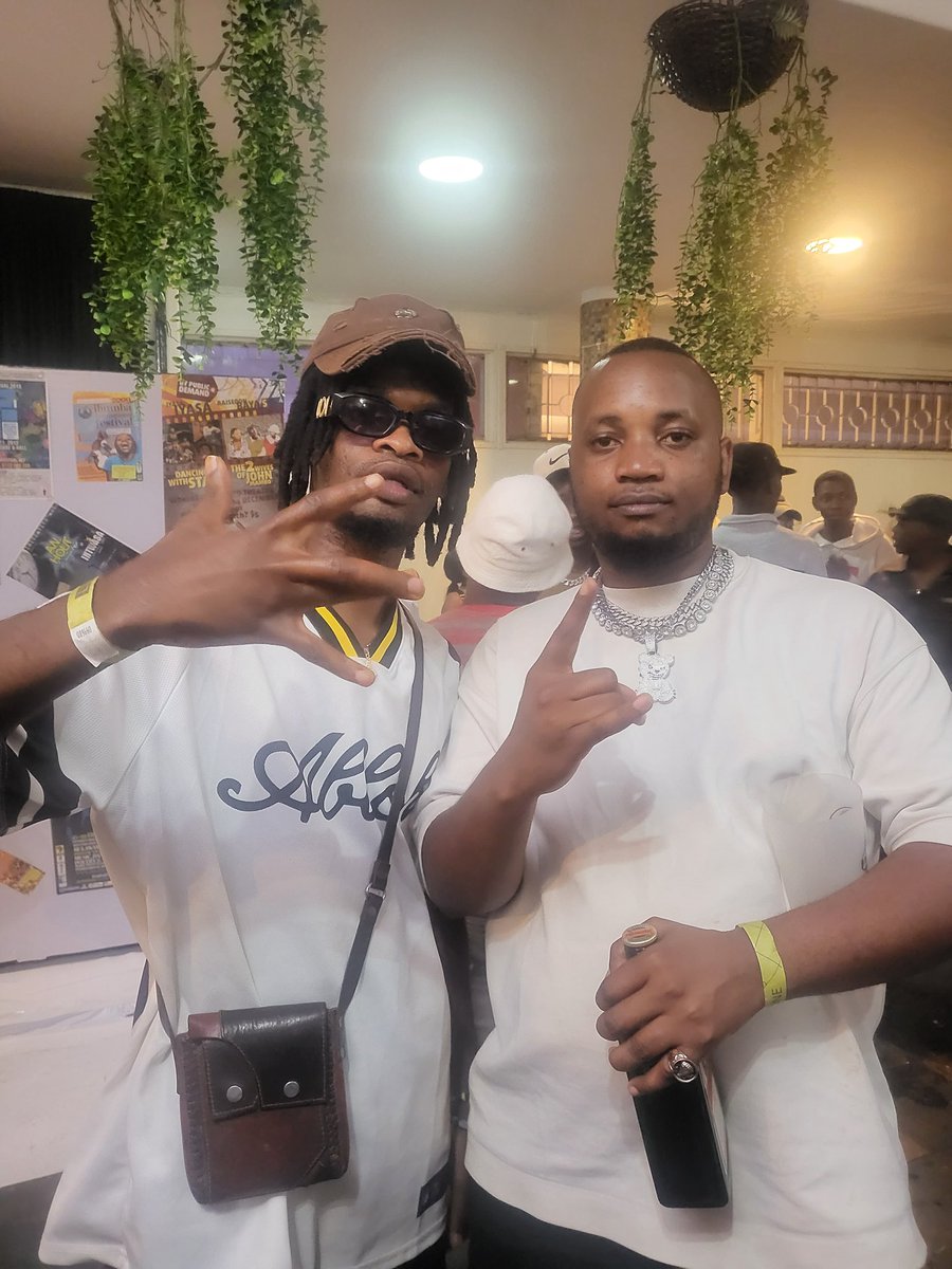 Guys ko Bulawayo🇿🇼kumnandi kakhulu. Yesterday I linked up with one of the realest in the game u Ma9ine. I told him we should stop playing and lock in. This is the perfect time for collaborations as abantu bako Bulawayo and we need each other more than ever. 👏🔥
