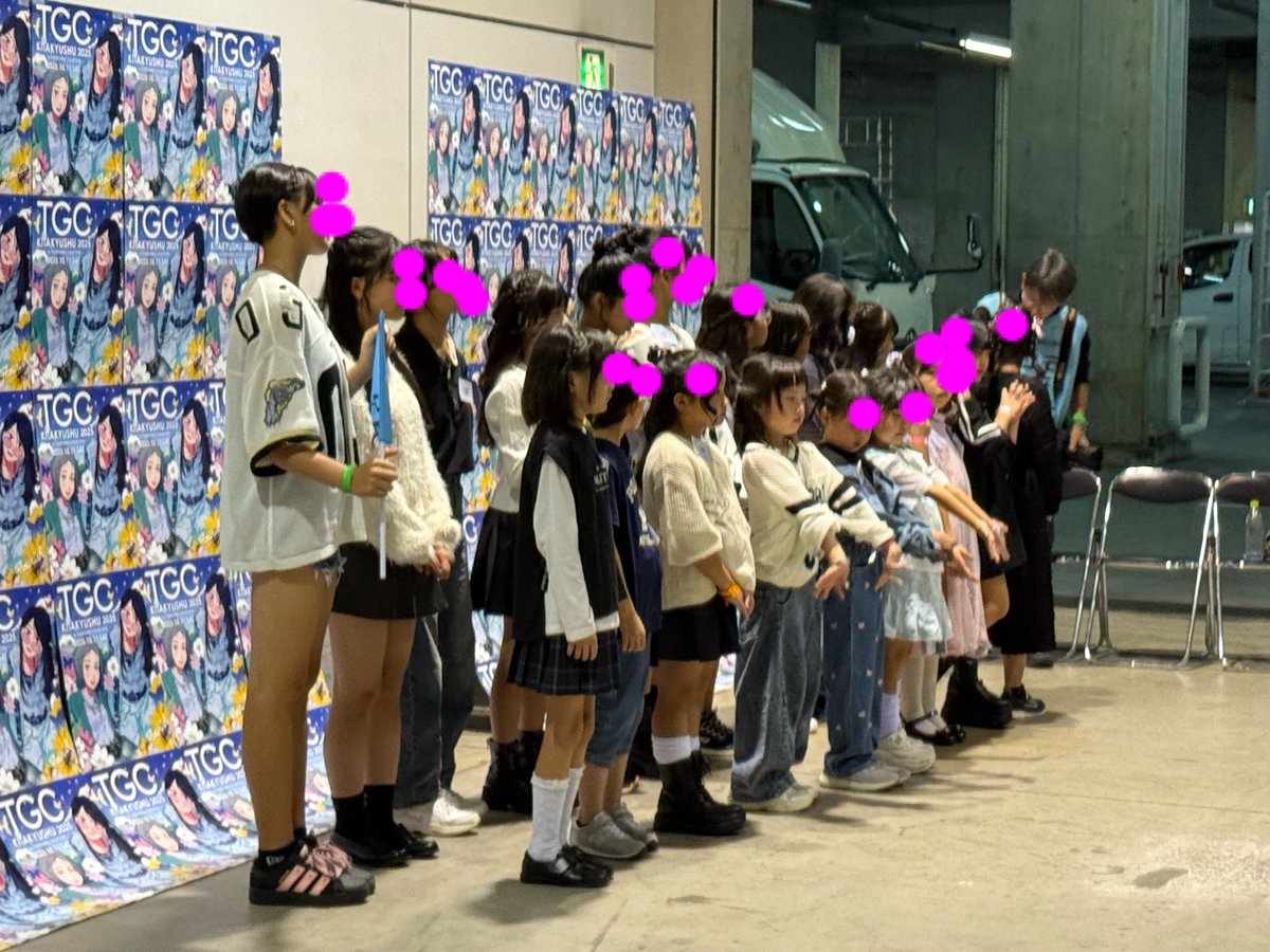 s_rk9j's tweet photo. 先日北九州で行われたTGCで子供がランウェイを歩く貴重な体験をさせていただきました感謝です🥲一生の思い出になりました https://t.co/9lJ9xhRTAS