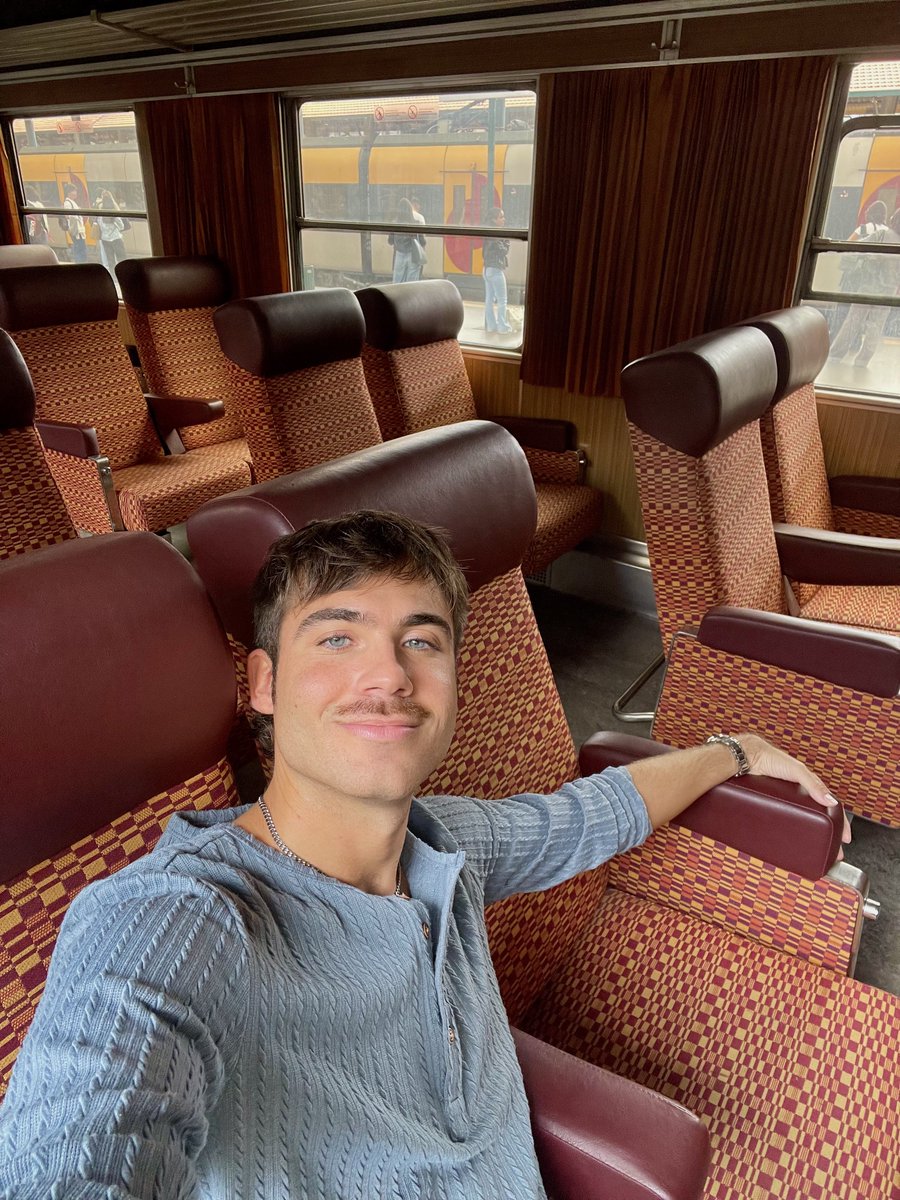 manolo🐊 tweet media