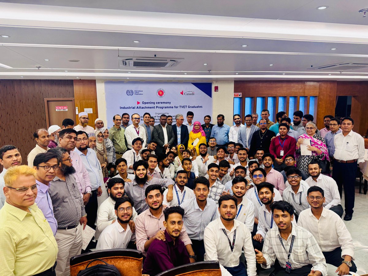 ilobangladesh's tweet image. 🎓 The @ilo ProGRESS project launches a re-modelled Industrial Attachment Pilot in #Chattogram - bridging education &amp;amp; employment for diploma graduates! ⚙️
✅ Digital &amp;amp; soft skills training
✅ 3-month industry placement
✅ Pathways to jobs
#SkillsDevelopment #TVET #DecentWork