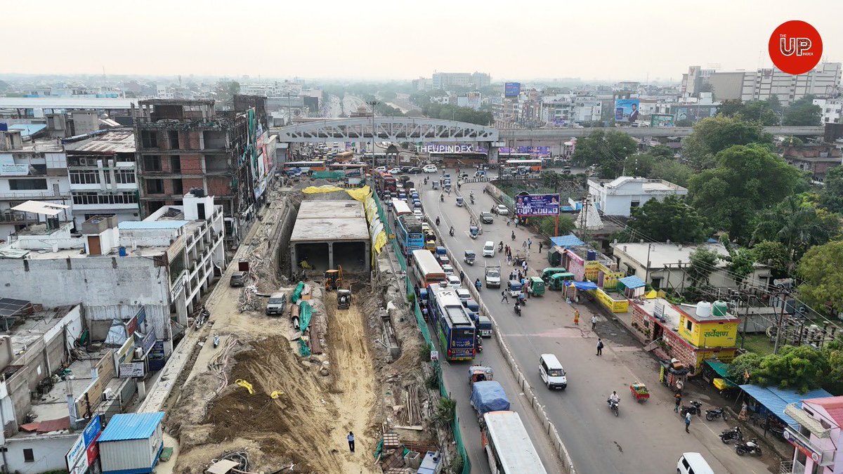 theupindex's tweet image. Over 25% work completed on very important underpass on Awadh Crossing in Lucknow.
Work from VIP road side to begin from November 1 - traffic diversions being finalised now.
Expected to be completed in early 2027, this will benefit lakhs of daily commuters.