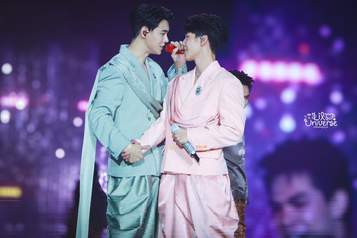 hakunajung's tweet photo. 12.10.2025 
Tell me what is love

#ดอกนีออนรอรักมื้อสอง
#ดอกนีออนรอรัก

#warwanarat @warwanarat 
W.Wanarat 
#yinyin_anw @yinyin_anw 
YIN ANAN

#YINWAR #หยิ่นวอร์ https://t.co/nn7BVWGiRB