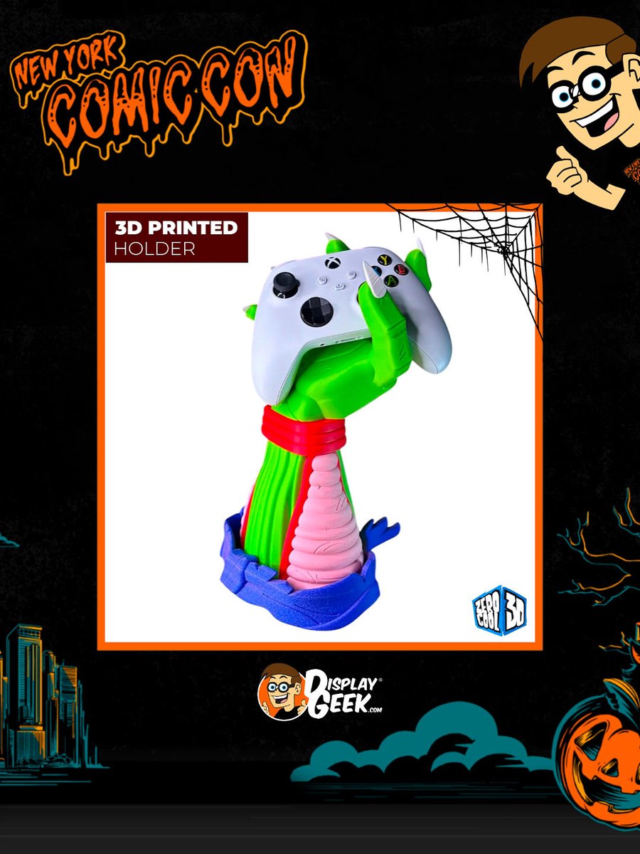 DisplayGeek's tweet image. #NYCC2025 Weekend Reveal! 🎃
Piccolo Controller & Headphone Stand! 
Find this and more new product reveals at DisplayGeek.com 🤓 Have a great #NYCC weekend! 🦇
#NewYorkComicCon #DisplayGeek #DragonBall #Piccolo
