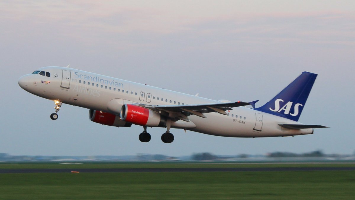 En çok satılan yolcu uçağı yıllar sonra ilk kez değişti. Airbus’ın A320 ailesi, 12.260 teslimatla Boeing 737'yi geride bıraktı. Havacılık tarihinin en çok teslim edilen yolcu uçağı artık Airbus A320 oldu.