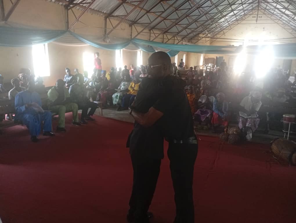 NinyarHope's tweet photo. 12/10/2025
Today, we visited COCIN RCC Jing, Plateau State Nigeria, sharing hope with parents and encouraging those battling drug addiction that there is a way out.
No one is beyond redemption and recovery is possible.
#SayNoToDrugs
#HopeForAfrica https://t.co/jqP7CKLEOf
