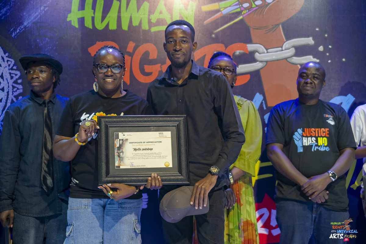 HumanRightsArts's tweet image. Today we celebrated impact, mentorship, and creative growth.
Certificates were awarded to six incredible residents and the mentors who guided them — proof that art and learning walk hand in hand. ✨
#ArtAndMentorship #HumanRightsAreUniversal #CreativeCommunity #FestivalHighlights
