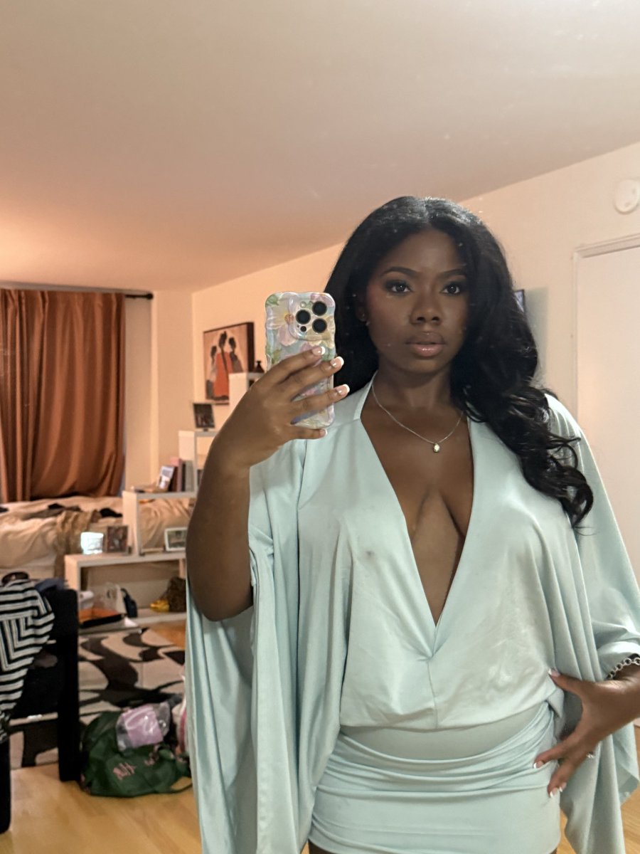 libra_nia's tweet photo. I forgot to do my annual twitter update of bday content, whoops https://t.co/2EWUurZNVb