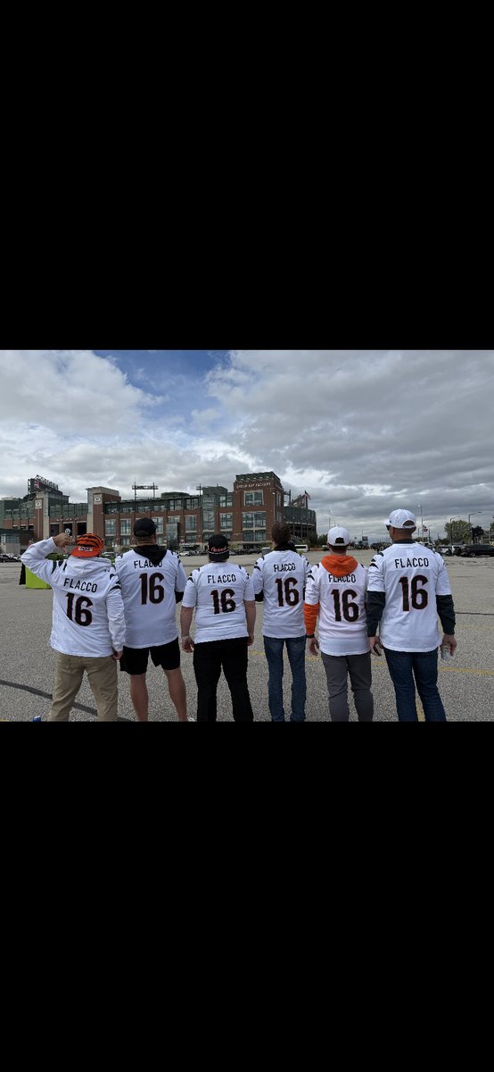 Matt DeBord tweet media