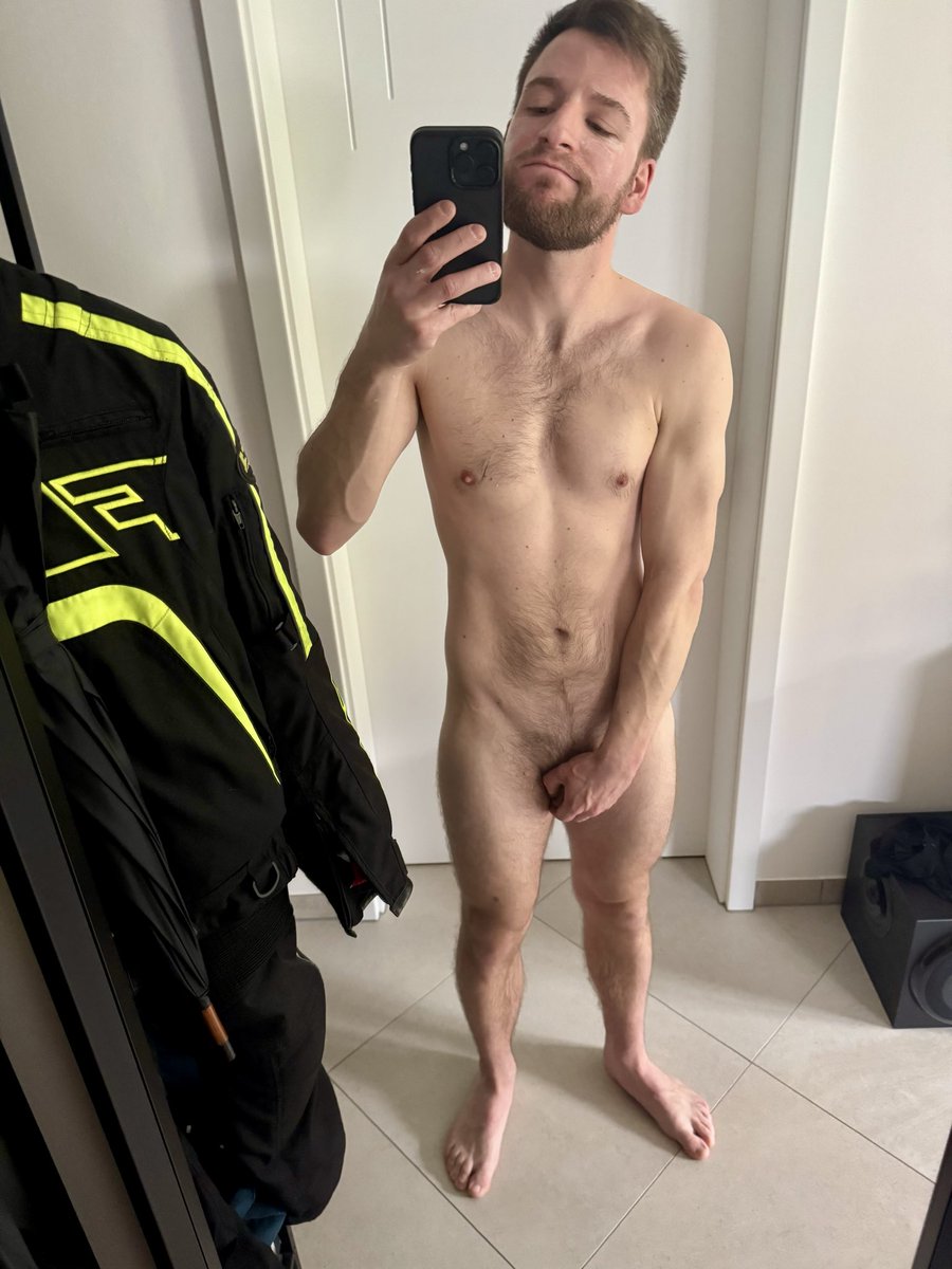 5002 Follower🤭 - a little thirst trap as thank you