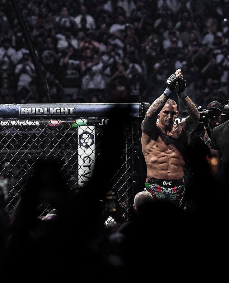 FightFanatic_'s tweet image. #UFC Dustin Poirier on how much he misses fighting:

“I miss fighting every single day, from the moment I open my eyes. I gave two decades of my life to this sport. A part of me has died.”