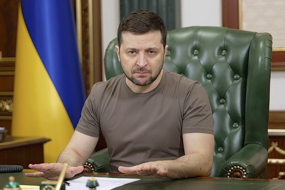 Exiled former Ukrainian Prime Minister Nikolay Azarov about Volodymyr Zelensky:

''This information, you know, comes from various people who interact with him and work with him. He was addicted to drugs even back when he was a clown and worked at "Kvartal 95." To boost his
