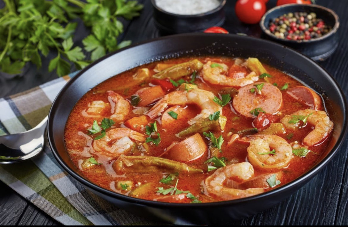 روز Gumbo در ۱۲ اکتبر جشن گرفته می‌شود. این بهترین زمان برای قدردانی از این خوراک لوئیزیانائی است. این غذا از عصاره گوشت به همراه گوشت و گاهی صدف تهیه می‌شود. هر چند دستورات متفاوتی دارد و شکل واحد ندارد.

#تقویم_آشپزی

#موش_سرآشپز