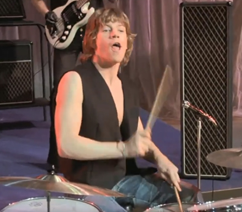 Happy birthday to Kipper's stand in drummer <a href="/Robin_Askwith/">Robin Askwith</a>