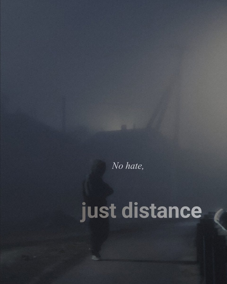 fiqyeee's tweet photo. Just distance https://t.co/jbxkHbxp35
