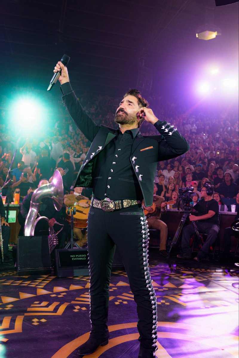 Alejandro Fernández tweet media