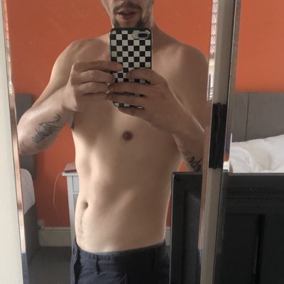 6677_simon's tweet photo. #NewProfilePic https://t.co/L5sGCnbaCr