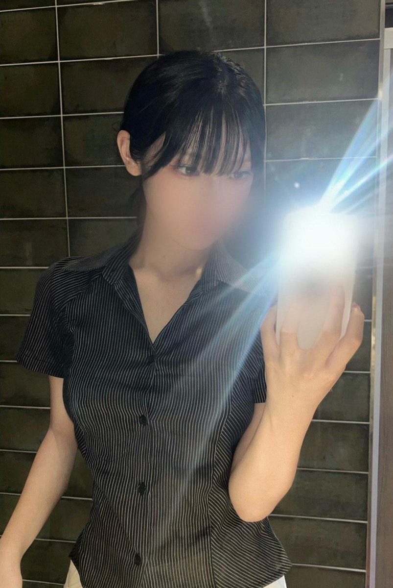 ura_nyan27's tweet image. 職場では真面目で誠実な看護師のふりしてますが
男性が大好きです。♡か↻で男の人のD Mいきます。