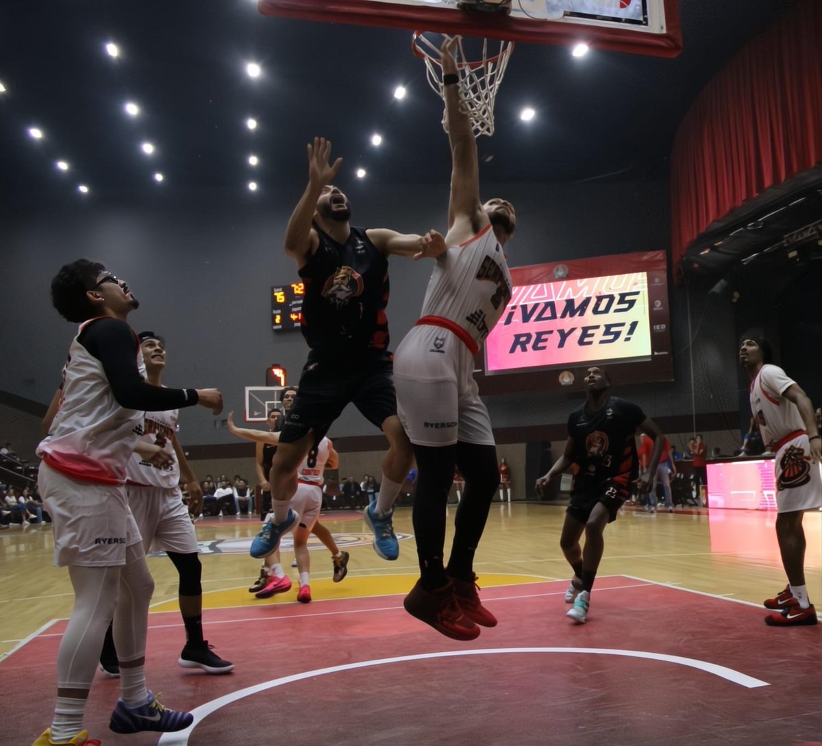 Reyes cae ante Serpientes, pero avanza a playoffs frente a Guaycuras de La Paz

En un cierre de fase regular lleno de intensidad, los Reyes de Durango cayeron 107-101 ante las Serpientes de Tijuana, pero aseguraron su pase a playoffs del CIBAPAC.