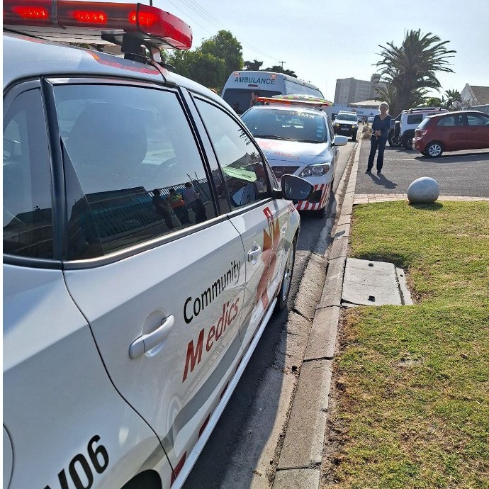 _ArriveAlive's tweet image. Medical emergency in Arum Road, Table View

tinyurl.com/24qar3kt

#ArriveAlive #MedicalIncidents #CommunityMedics