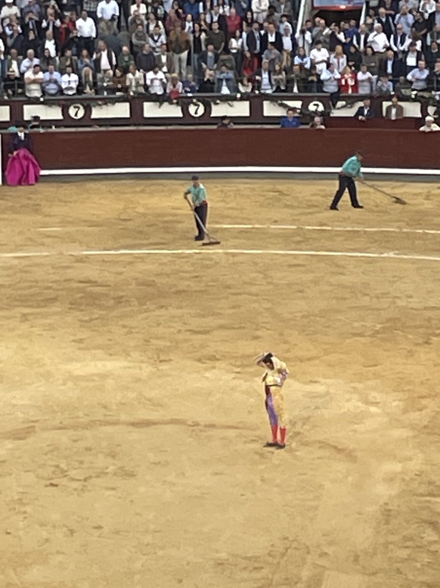 Chapu Apaolaza tweet media