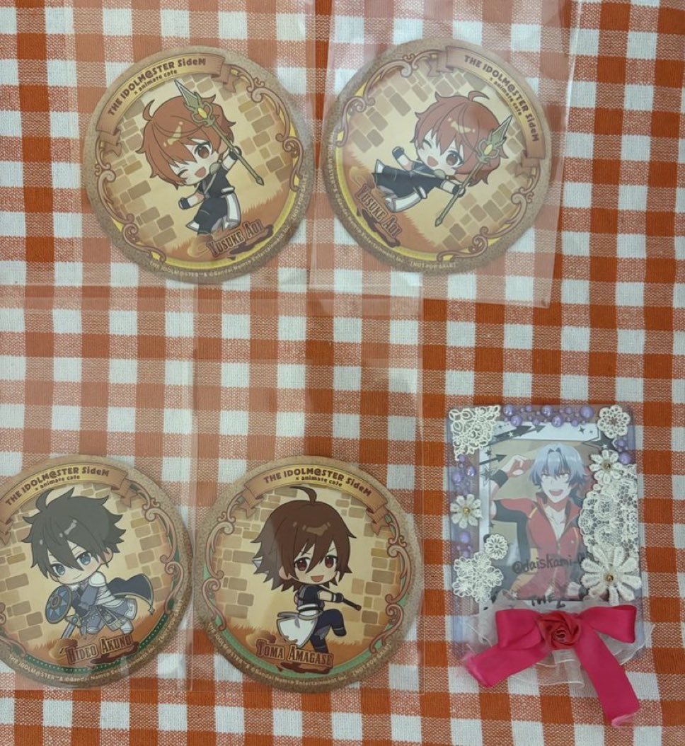 【交換】
SideM アニメイトカフェ アニカフェ コースター グループC

譲 …悠介2&gt;&gt;冬馬、英雄

求…タケル、隼人、道流&gt;漣、四季

悠介が１枚でも決まり次第冬馬と英雄の交換可能となります。
郵送、または日にち次第では名古屋駅にてお取引可能です。
検索からお気軽にお声掛けください。