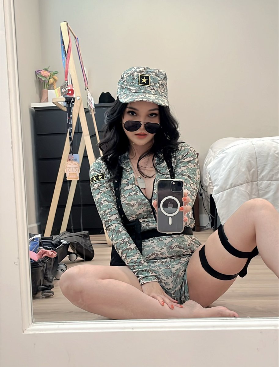 codemiko's tweet image. Would you draft me?