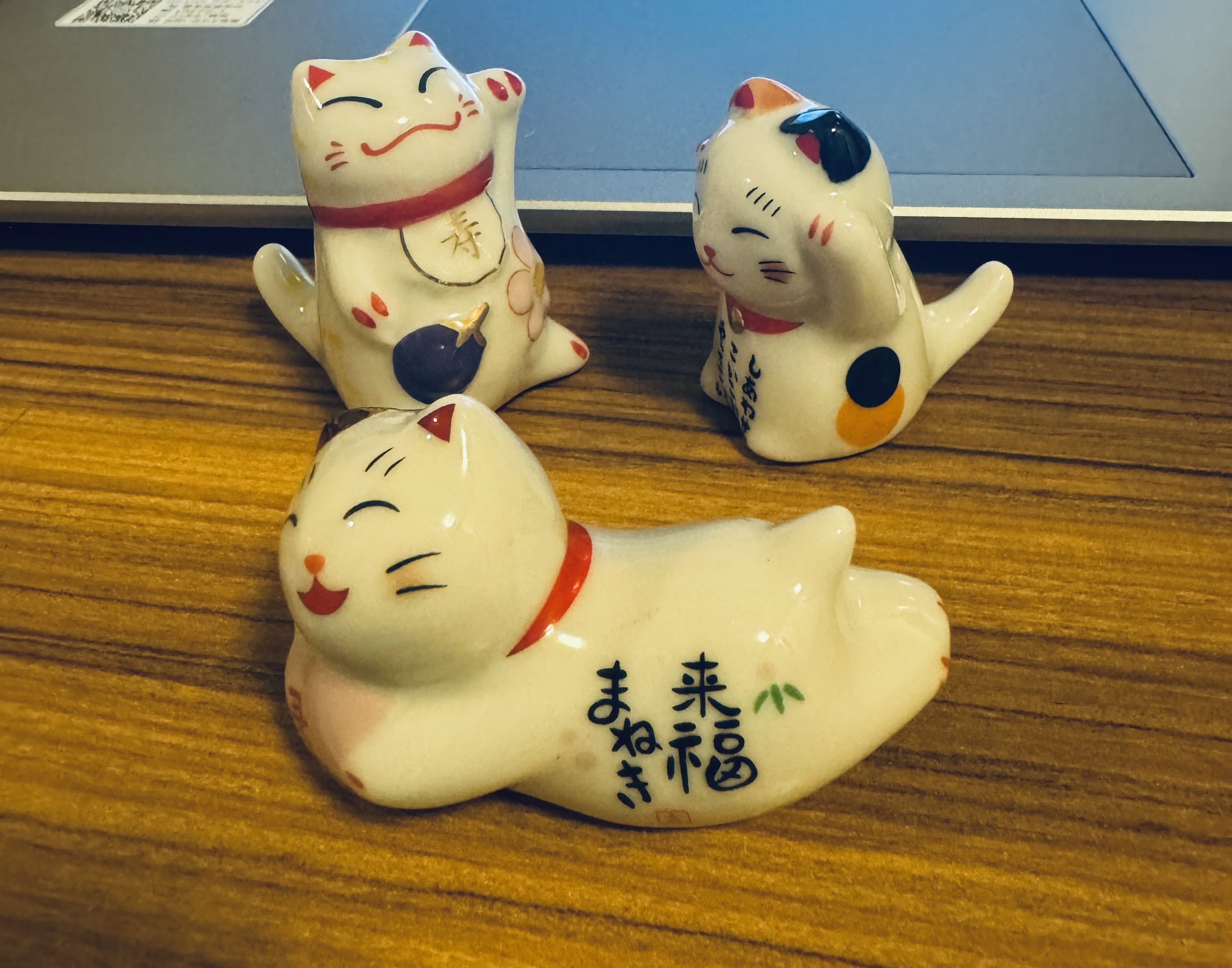 【新品】猫村さん　箸置き　★レア★ 新品未使用♡猫村さんの箸置き♡の通販 by りり's shop｜ラクマ