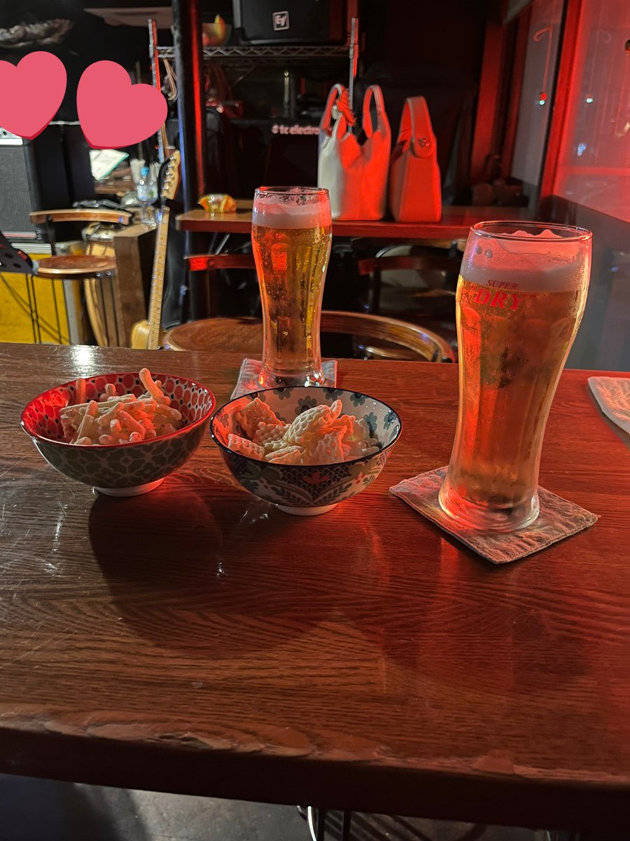 昨日は響先生（田中隆司先生）追悼演奏会
今日のお昼は山田清崇さんご出演、古典芸能守る会
夜はライブへお邪魔しました🐰
お先芸術の秋させてもらってます！
先輩方かっこいい❤️‍🔥 たのしいです！