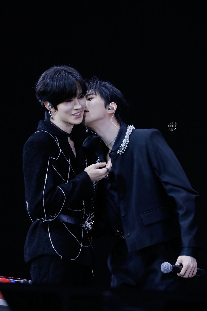 FuFu_0524's tweet photo. ฮ็อปสุดคือใคร 55555555

D4 FOREVER HEARTS

#D4FerventBKK 
#DesireTheSeries #ABODesire 
#XingQiu https://t.co/kAPjfBZlYj
