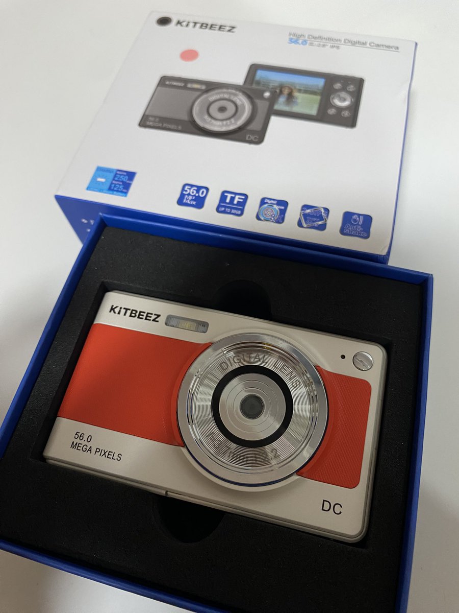 opiasnelli's tweet image. ส่งต่อกล้อง #kitbeez KC-2 สีขาวส้ม 32gb
ได้มา 900 ส่งต่อ 650 รวมส่ง พร้อมโอนลดได้ ใช้งาน 2-3 ครั้ง 
มี SD Card &amp;amp; Batterly / สายคล้องกล้อง /สายชาร์จ / ถุงใส่กล้อง ดูเพิ่มเติม -&amp;gt; DM
( ตย. รูป ตอนเปิดแฟลชประมาณนี้ )
#กล้องมือสอง #กล้องดิจิตอลคอมแพค #กล้องมือสองราคาถูก #กล้องดิจิตอล