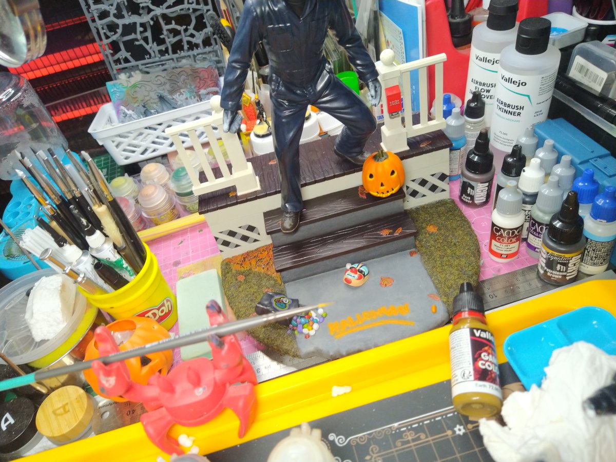 Game0verAndy's tweet image. WIP 4

#WIP 
#wipart 
#art 
#painting 
#handpainting 
#modelpainting
#modelkit
#Moebius
#Halloween
#MichaelMyers 
#theshape