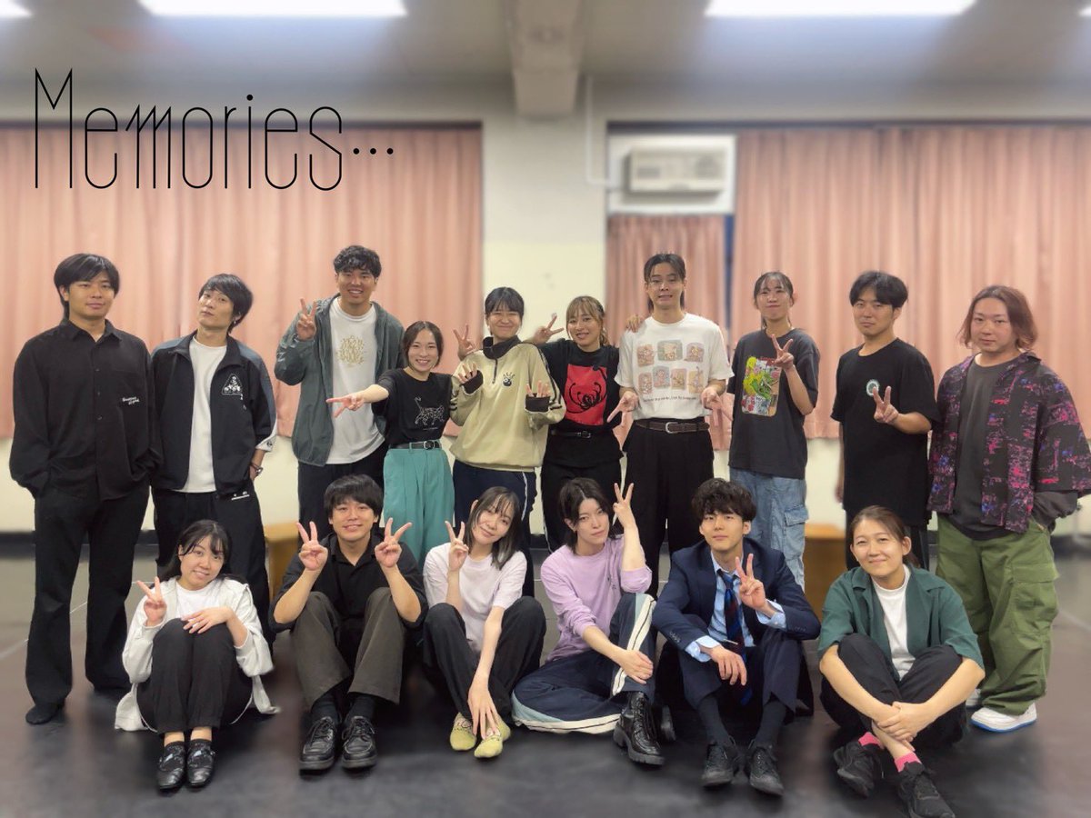 西内 琢馬 (@takuma110503) on Twitter photo 取り急ぎ、 #舞台メモリーズ 
無事千秋楽を終えることが出来ました。
あっという間のひとときでした。
お芝居もアクションも、皆様に追いつけるように日々走ってました。
平子雅、とても大切な役になりました。
またどこかで、平子として皆様にお逢い出来たらいいな。
A班 平子 雅役/西内 琢馬 取り急ぎ、 #舞台メモリーズ 
無事千秋楽を終えることが出来ました。
あっという間のひとときでした。
お芝居もアクションも、皆様に追いつけるように日々走ってました。
平子雅、とても大切な役になりました。
またどこかで、平子として皆様にお逢い出来たらいいな。
A班 平子 雅役/西内 琢馬