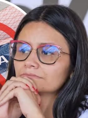 La foca que más aplaude detrás del pestilente se queda sin VISA… por algo será. <a href="/DapreCol/">DAPRE</a>