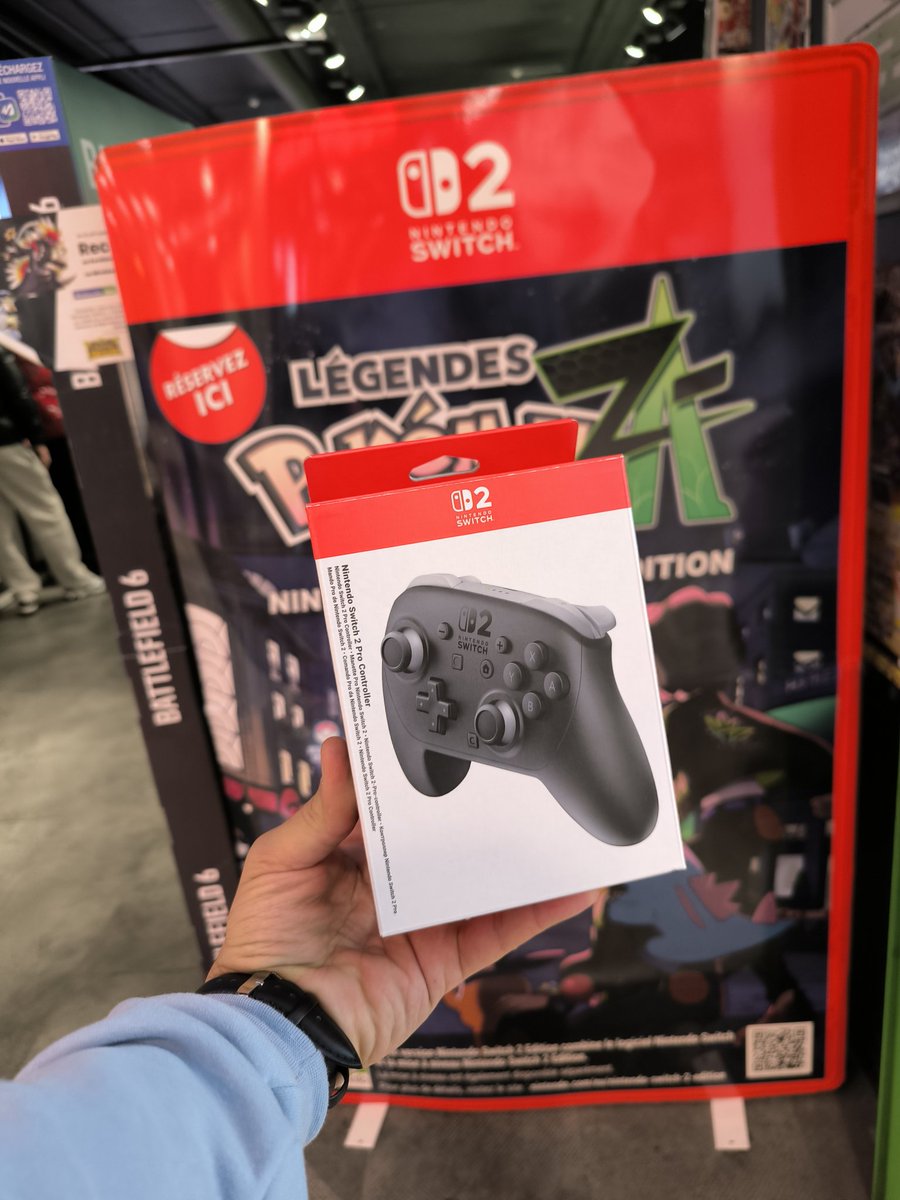 GhaithDalhoumi's tweet image. I&apos;m fully ready for Pokémon Legends: Z-A with the Switch 2 Pro Controller! Can&apos;t wait for October 16!  #PokémonLegendsZA #NintendoSwitch2 #ProController #GamingHype