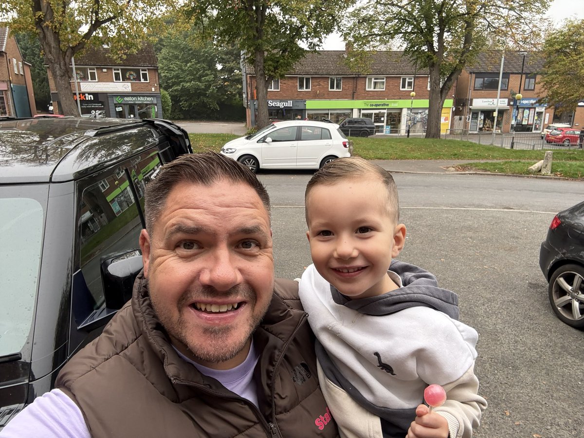 Lord Jason Guy 🐺 tweet media