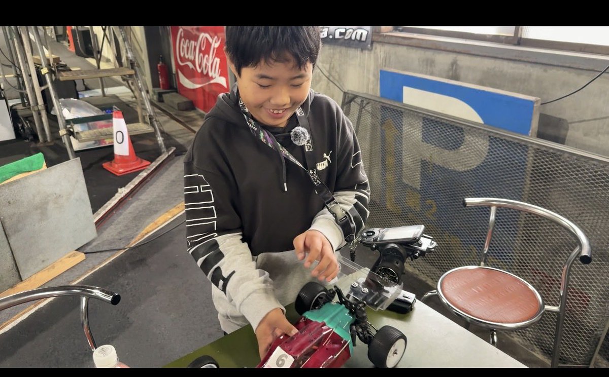 ssk_rc's tweet photo. オームツインサーキット OBSラウンド5終わりましたー

楽しかったけど、次はもっと良い走りが出来るようにたくさん練習します！

#オームツインサーキット
#ラジコン
#バギー https://t.co/SbuqwGrslV