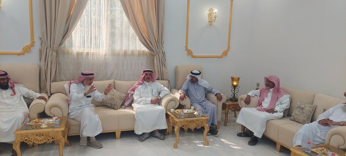 <a href="/dralsmari1/">د إبراهيم السماري (متخرج من الوظيفة)</a>